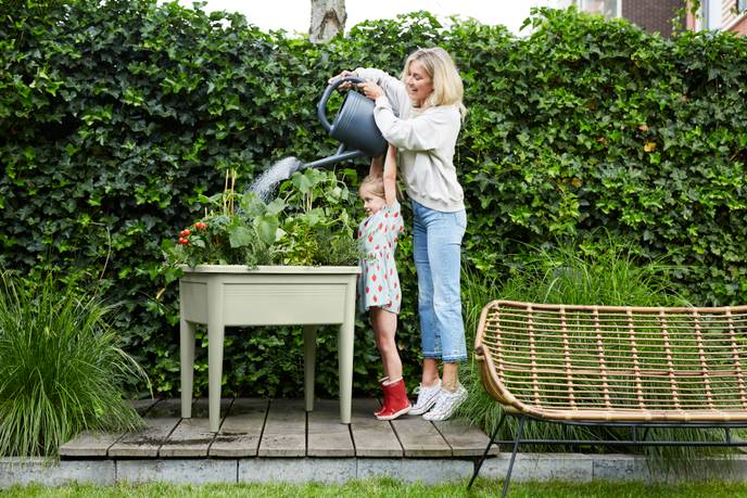 green basics grow table xxl 75cm stone green